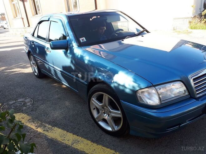 Mercedes C 200 1999, 180,365 km - 2.0 l - Gəncə