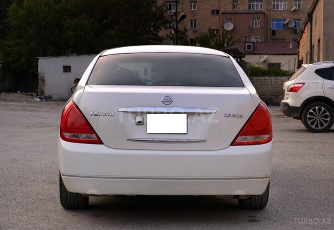 Nissan Teana 2003, 174,000 km - 2.3 l - Bakı