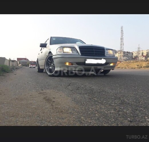 Mercedes C 280 1999, 2,548,888 km - 2.8 l - Bakı