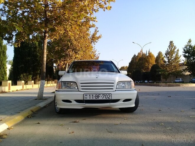 Mercedes C 230 1999, 118,500 km - 2.3 l - Beyləqan