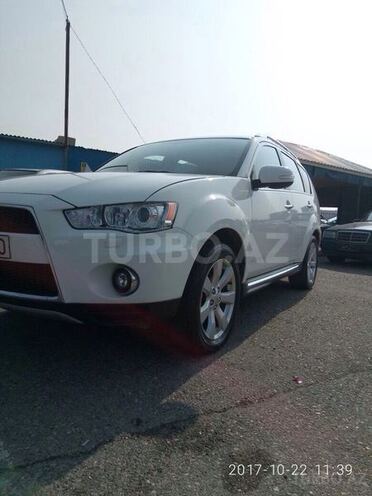 Mitsubishi Outlander 2010, 65,400 km - 0.3 l - Şabran