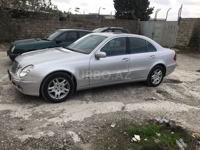 Mercedes E 320 2004, 230,000 km - 3.2 l - Bakı