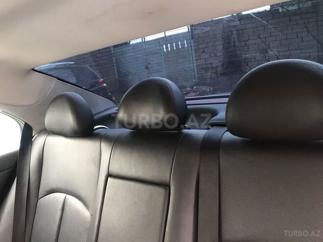 Mercedes E 320 2004, 230,000 km - 3.2 l - Bakı