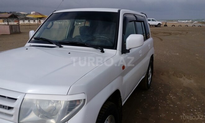 Mitsubishi Pajero io 2001, 165,000 km - 1.8 l - Bakı