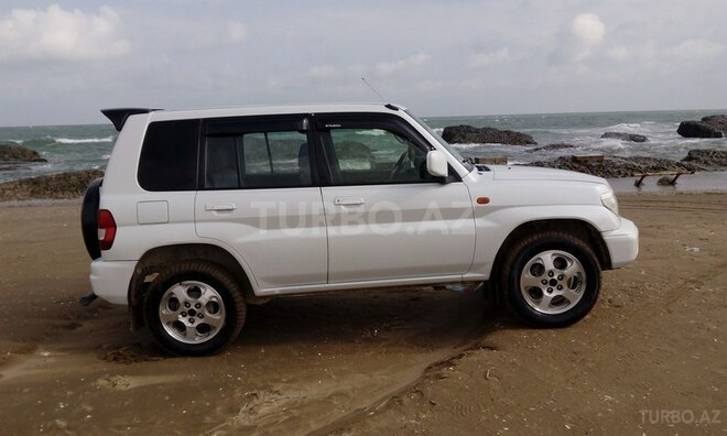 Mitsubishi Pajero io 2001, 165,000 km - 1.8 l - Bakı