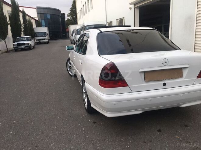 Mercedes C 180 1998, 220,000 km - 1.8 l - Bakı