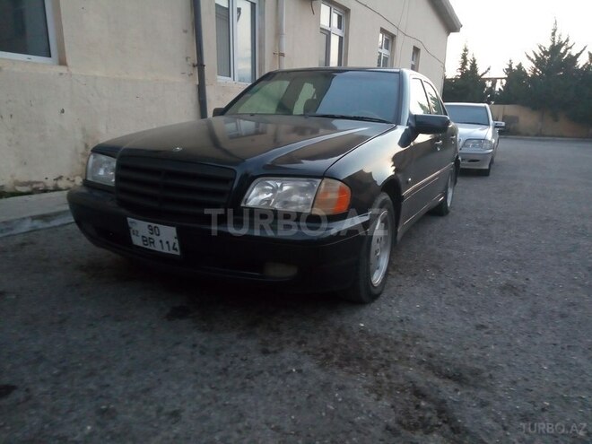 Mercedes C 200 1999, 330,000 km - 2.0 l - Bakı