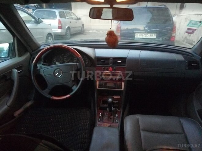Mercedes C 200 1999, 330,000 km - 2.0 l - Bakı