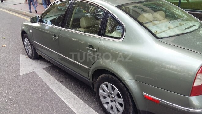 Volkswagen Passat 2002, 263,355 km - 1.8 л - Bakı