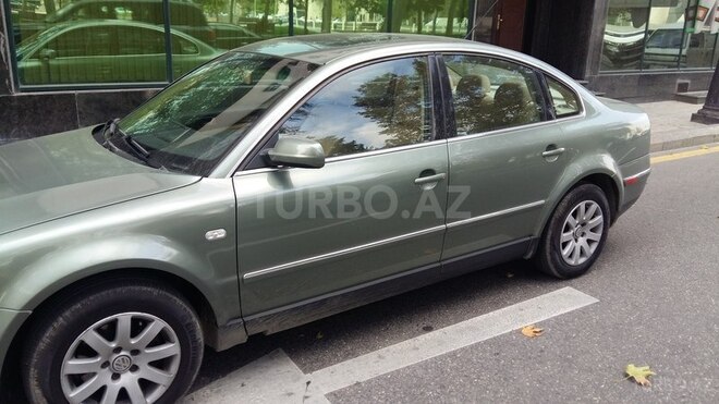 Volkswagen Passat 2002, 263,355 km - 1.8 л - Bakı