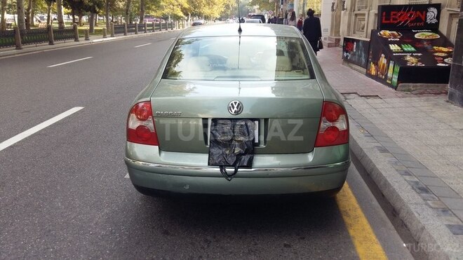 Volkswagen Passat 2002, 263,355 km - 1.8 л - Bakı