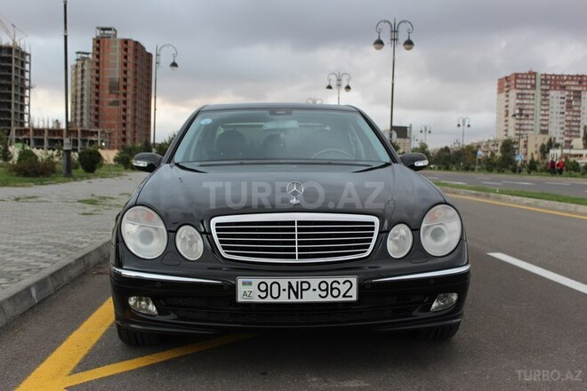 Mercedes E 320 2003, 248,000 km - 3.2 l - Bakı