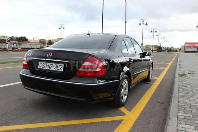 Mercedes E 320 2003, 248,000 km - 3.2 l - Bakı