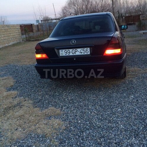 Mercedes C 220 1999, 365,000 km - 2.2 l - İmişli