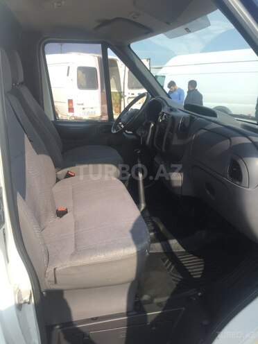 Ford Transit 2002, 200,000 km - 2.4 l - Bakı