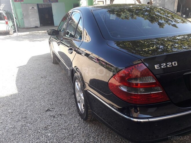 Mercedes E 220 2002, 218,000 km - 2.2 l - Gəncə