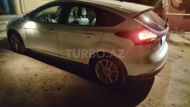 Ford Focus 2015, 36,000 km - 1.6 л - Bakı