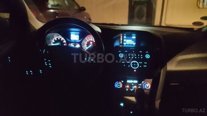 Ford Focus 2015, 36,000 km - 1.6 л - Bakı