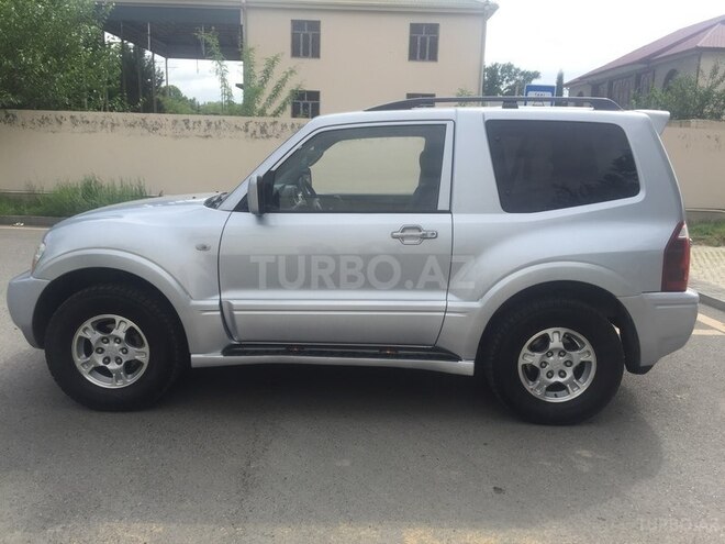 Mitsubishi Pajero 2004, 268,600 km - 3.2 l - Mingəçevir