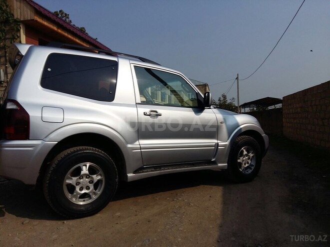 Mitsubishi Pajero 2004, 268,600 km - 3.2 l - Mingəçevir