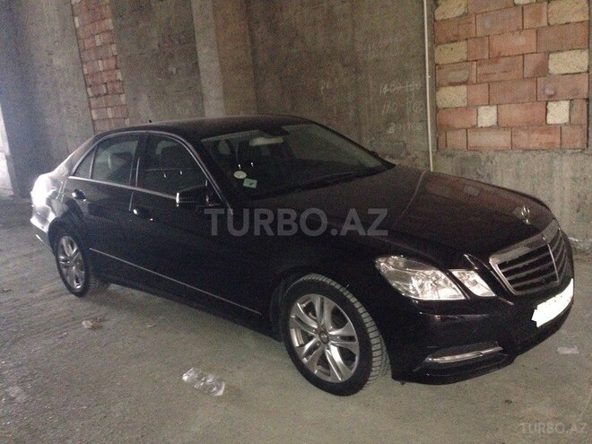 Mercedes E 200 2013, 33,500 km - 1.8 l - Bakı
