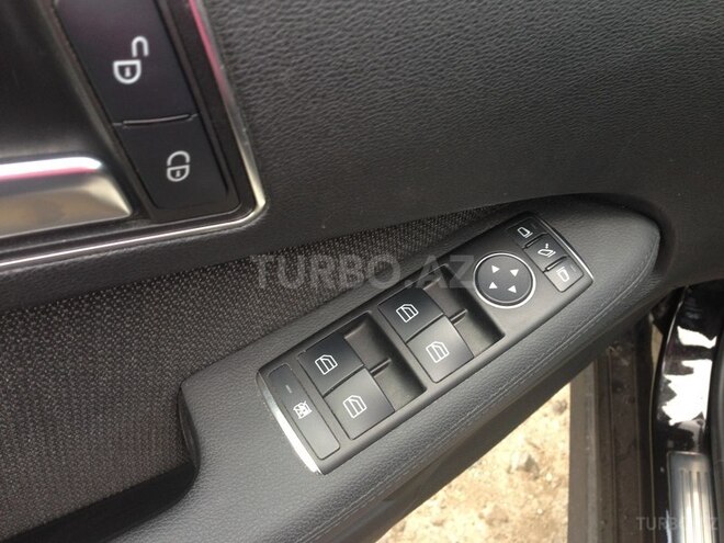 Mercedes E 200 2013, 33,500 km - 1.8 l - Bakı