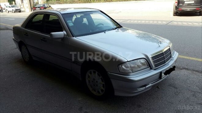 Mercedes C 200 1999, 290,000 km - 2.0 l - Bakı