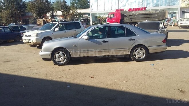 Mercedes E 230 1996, 425,324 km - 2.3 l - Bakı