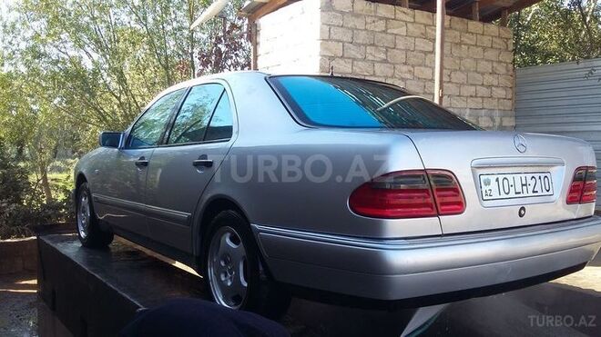 Mercedes E 230 1996, 425,324 km - 2.3 l - Bakı