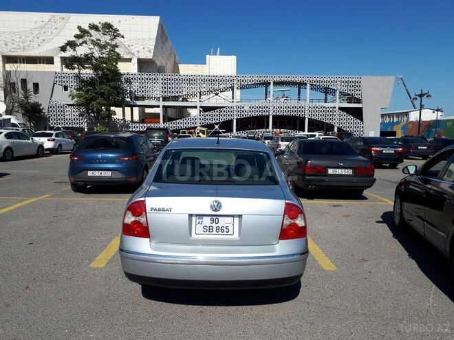 Volkswagen Passat 2003, 183,000 km - 1.8 l - Bakı