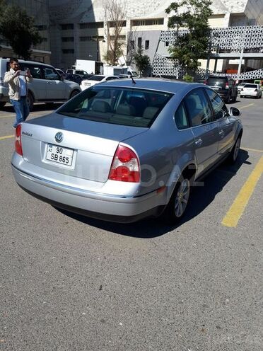 Volkswagen Passat 2003, 183,000 km - 1.8 l - Bakı