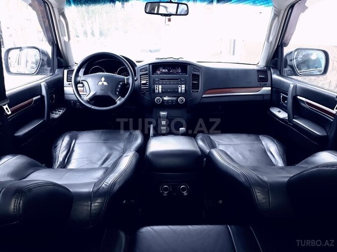 Mitsubishi Pajero 2008, 135,600 km - 3.0 l - Bakı