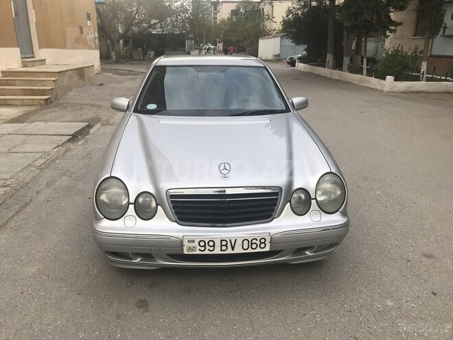 Mercedes E 220 2000, 189,800 km - 2.2 l - Sumqayıt