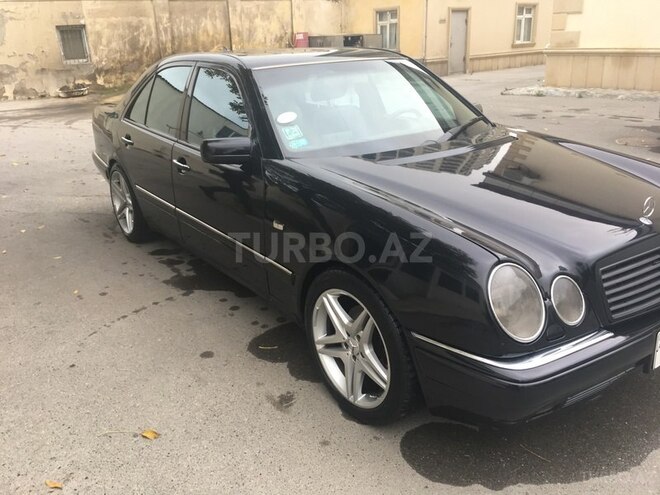 Mercedes E 300 1998, 230,000 km - 3.0 l - Bakı