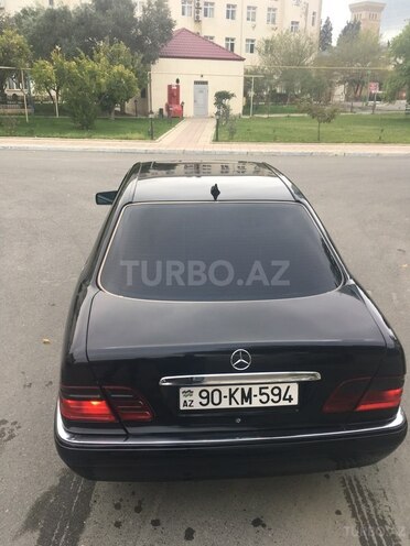 Mercedes E 300 1998, 230,000 km - 3.0 l - Bakı