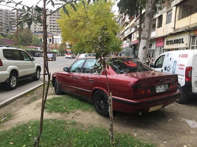 BMW 520 1992, 347,885 km - 2.0 л - Bakı
