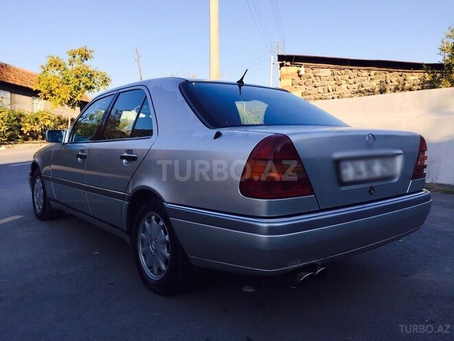Mercedes C 230 1996, 281,496 km - 2.3 л - Qax
