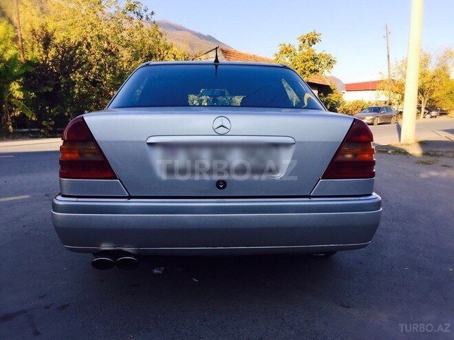 Mercedes C 230 1996, 281,496 km - 2.3 л - Qax