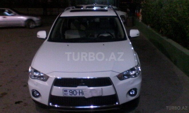 Mitsubishi Outlander 2010, 66,000 km - 3.0 l - Bakı