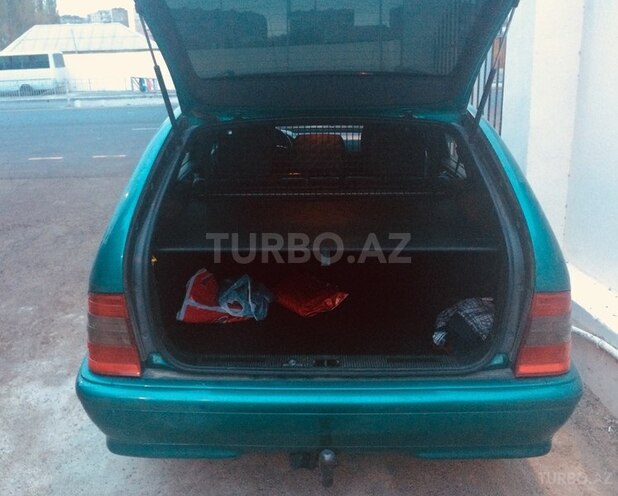 Mercedes C 180 1998, 265,000 km - 1.8 л - Sumqayıt