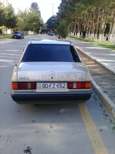 Mercedes 190 1990, 292,000 km - 1.8 l - Bakı