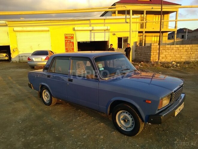 LADA (VAZ) 2107 2003, 74,000 km - 1.6 л - Bakı