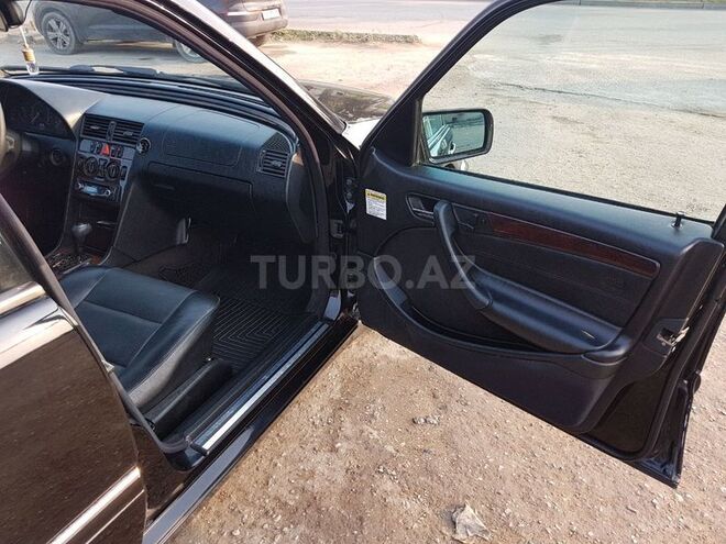 Mercedes C 230 2000, 260,000 km - 2.3 l - Sumqayıt