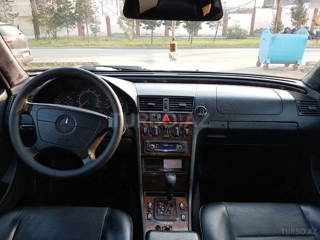 Mercedes C 230 2000, 260,000 km - 2.3 l - Sumqayıt