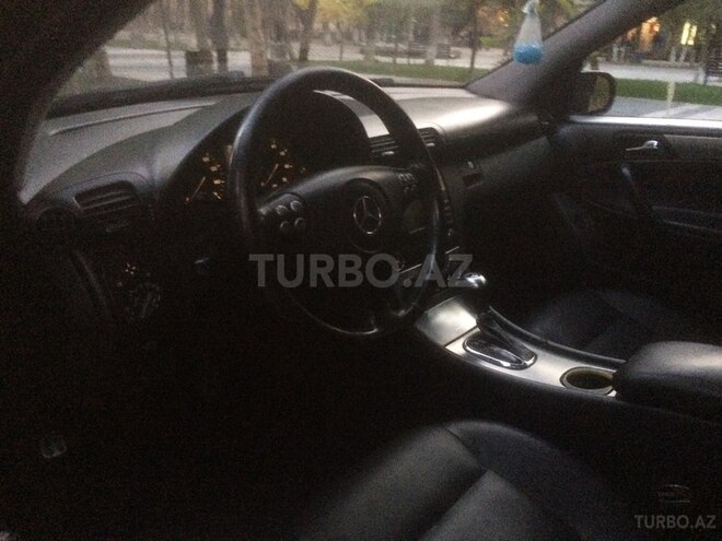 Mercedes C 230 2006, 168,000 km - 0.3 l - Sabirabad