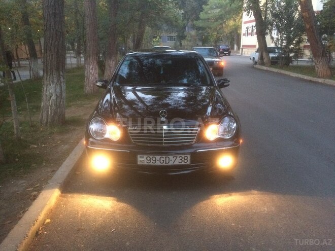Mercedes C 230 2006, 168,000 km - 0.3 l - Sabirabad