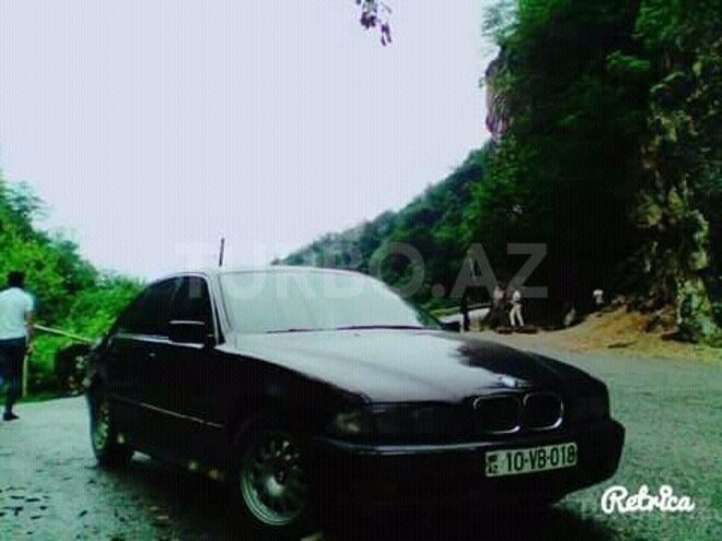 BMW 520 1997, 350,000 km - 2.0 l - Xaçmaz