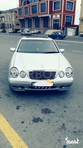 Mercedes E 240 1999, 150,000 km - 2.6 l - Bakı