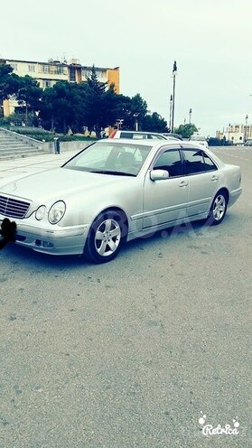 Mercedes E 240 1999, 150,000 km - 2.6 l - Bakı
