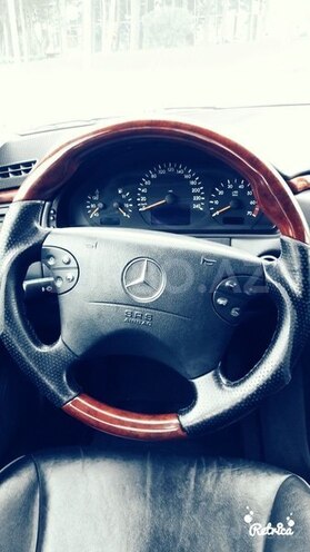 Mercedes E 240 1999, 150,000 km - 2.6 l - Bakı